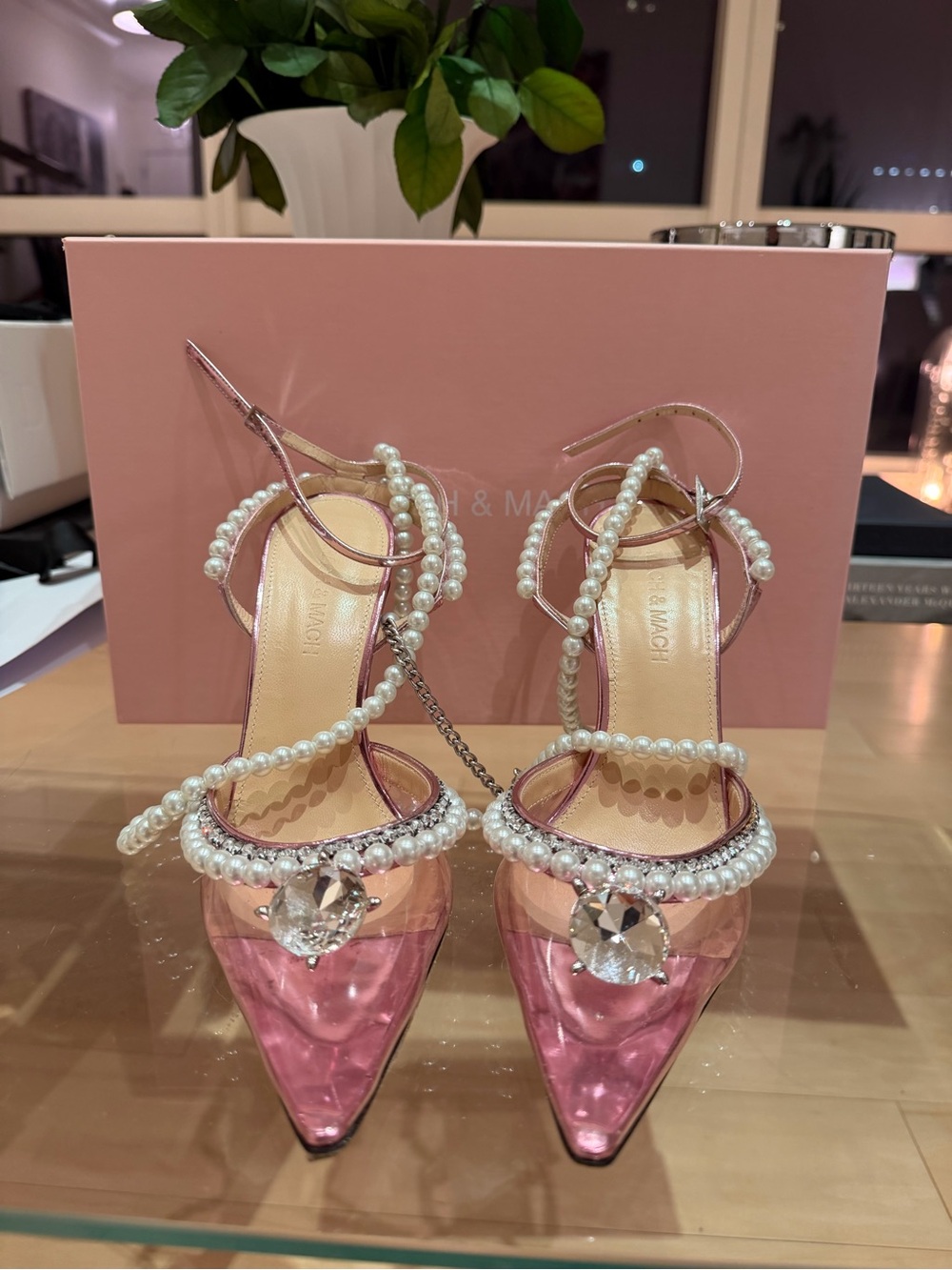 MACH & MACH Diamond of Elizabeth pink Pearl & Crystal PVC size 36 - Picture 4 of 8